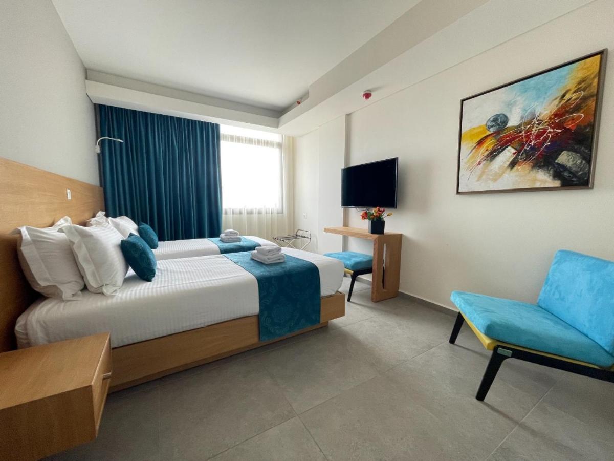 Majestic Byblos Grand Hotel מראה חיצוני תמונה