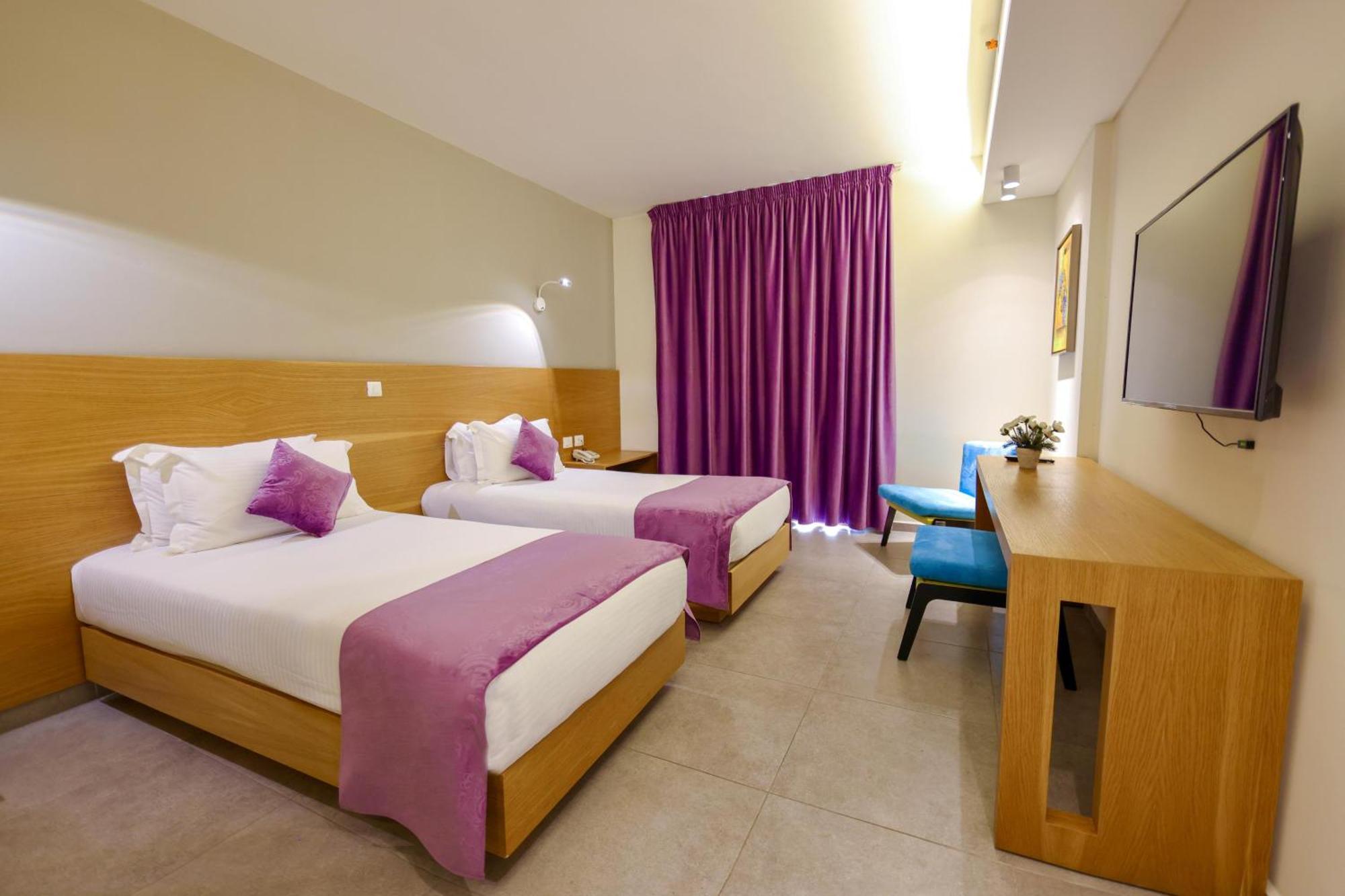Majestic Byblos Grand Hotel מראה חיצוני תמונה