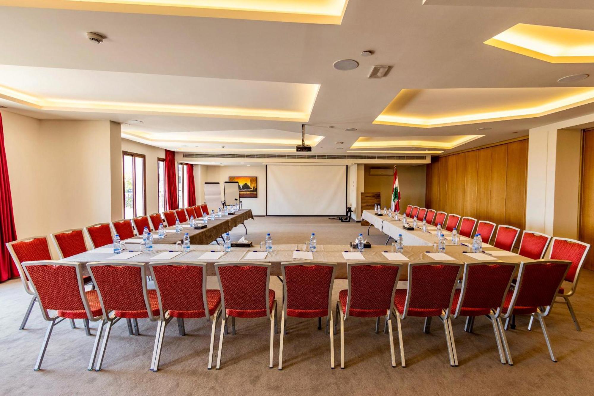 Majestic Byblos Grand Hotel מראה חיצוני תמונה